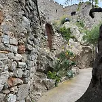 Chateau 2 Bedroom Fitou