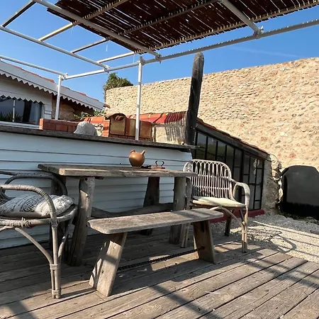 Chateau 2 Bedroom * Fitou